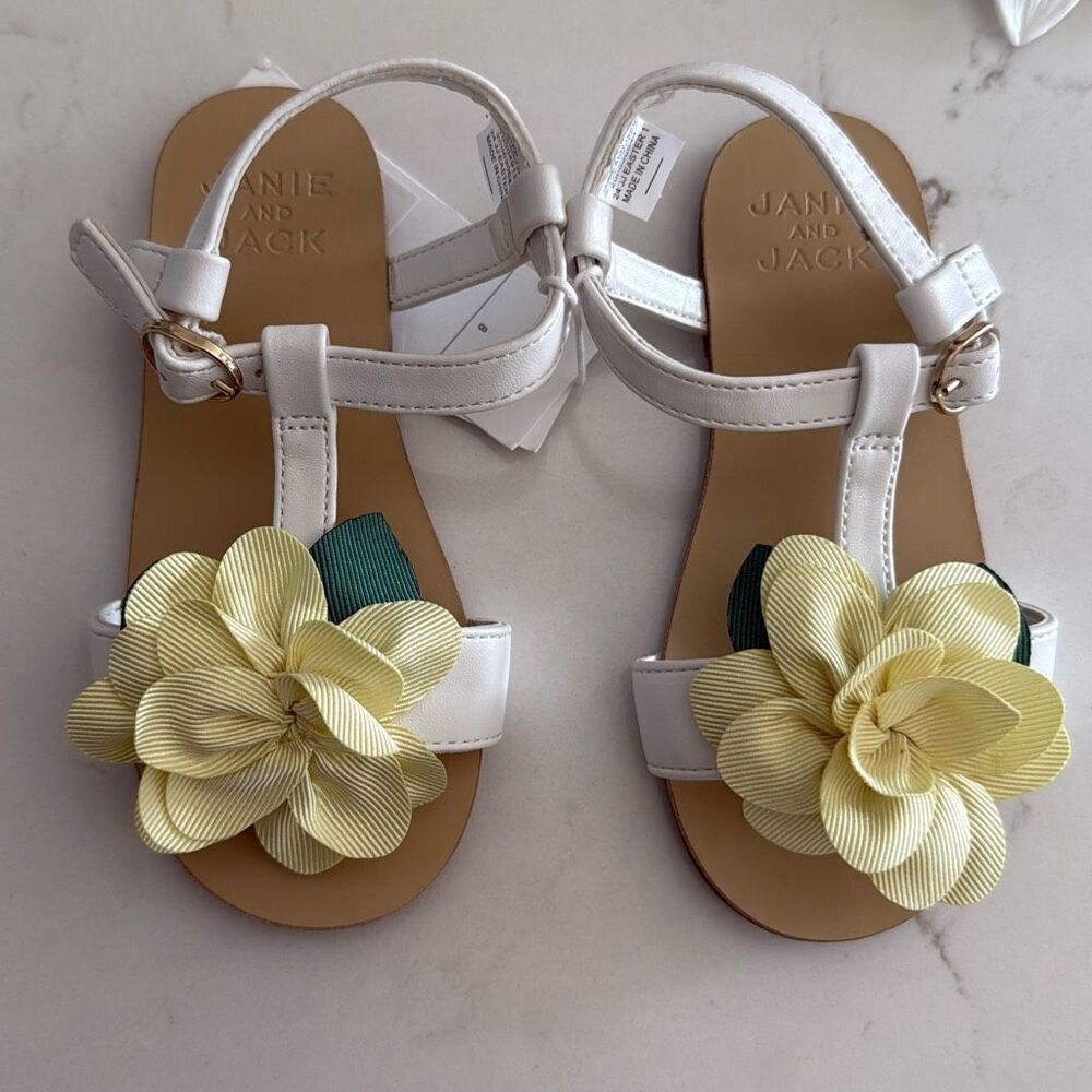 Janie and Jack Flower Sandal in Sunny Yellow Size 8 - Picture 3 of 6